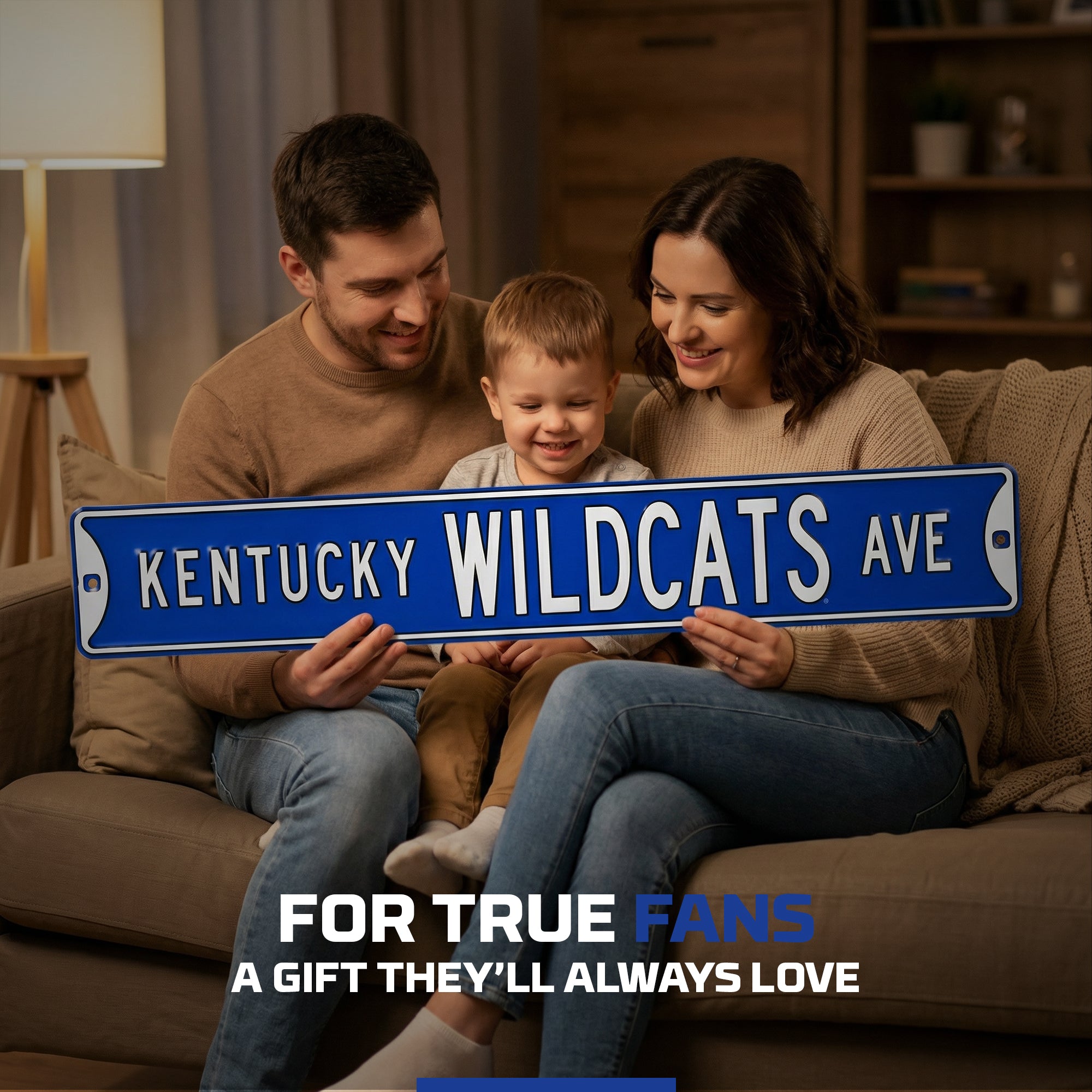 Kentucky Wildcats - KENTUCKY WILDCATS AVE - Embossed Steel Street Sign