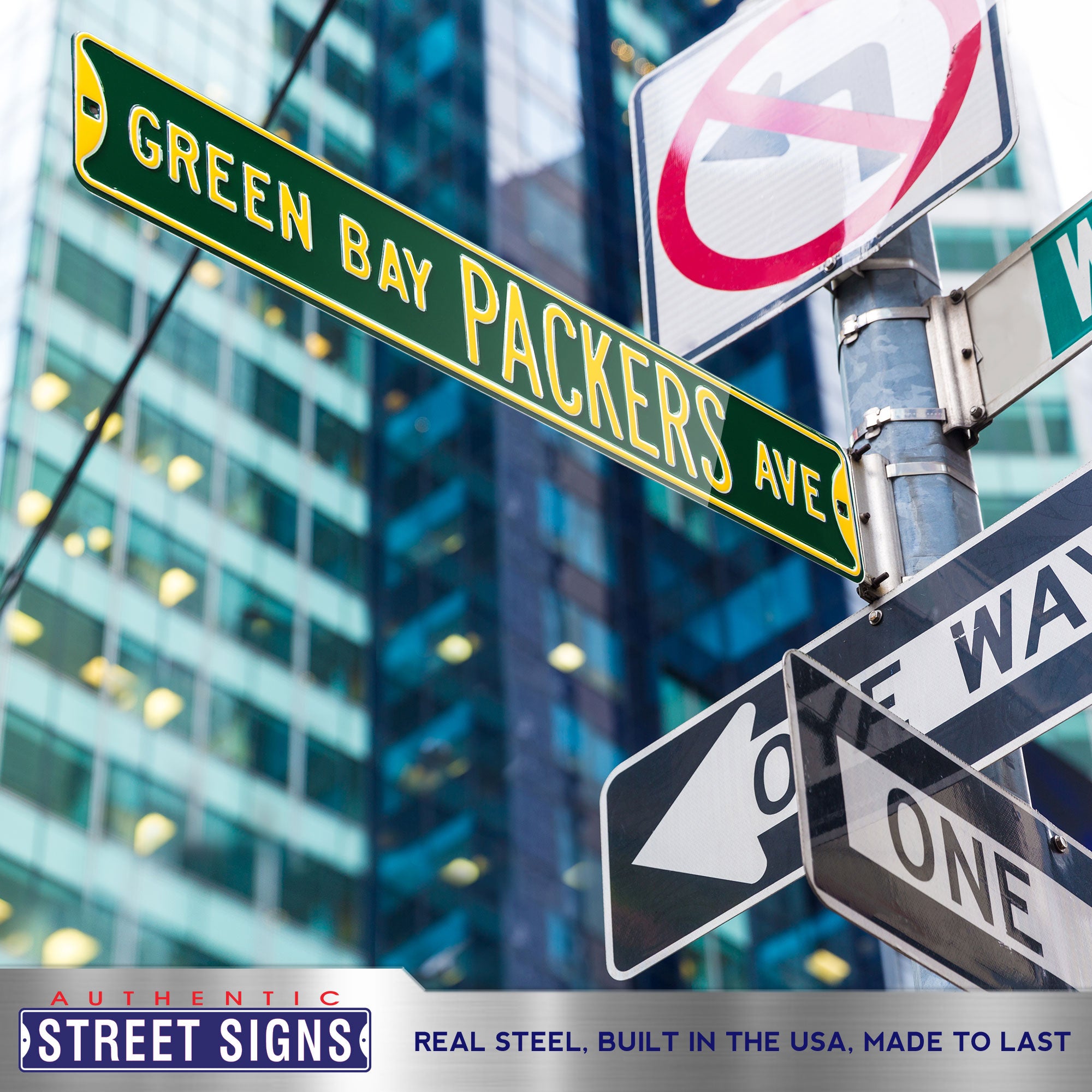Green Bay Packers - GREEN BAY PACKERS AVE - Green Embossed Steel Street Sign