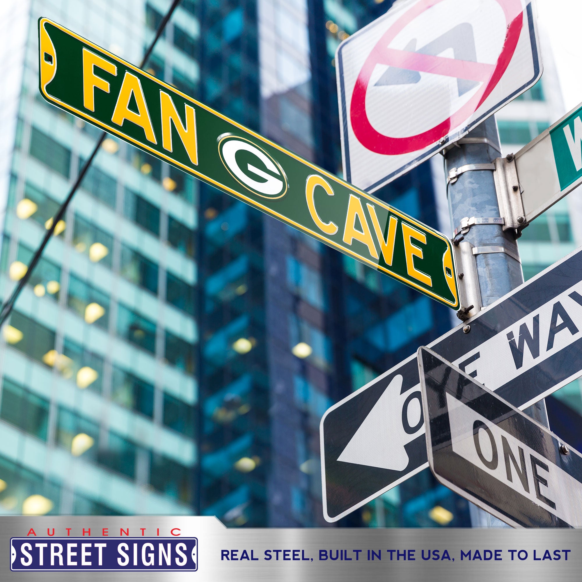 Green Bay Packers - FAN CAVE - Embossed Steel Street Sign